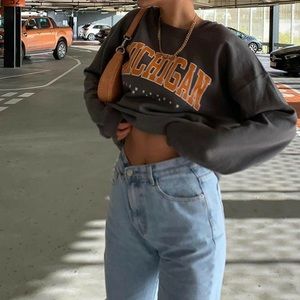 MICHAGAN TRENDY SWEATSHIRT
